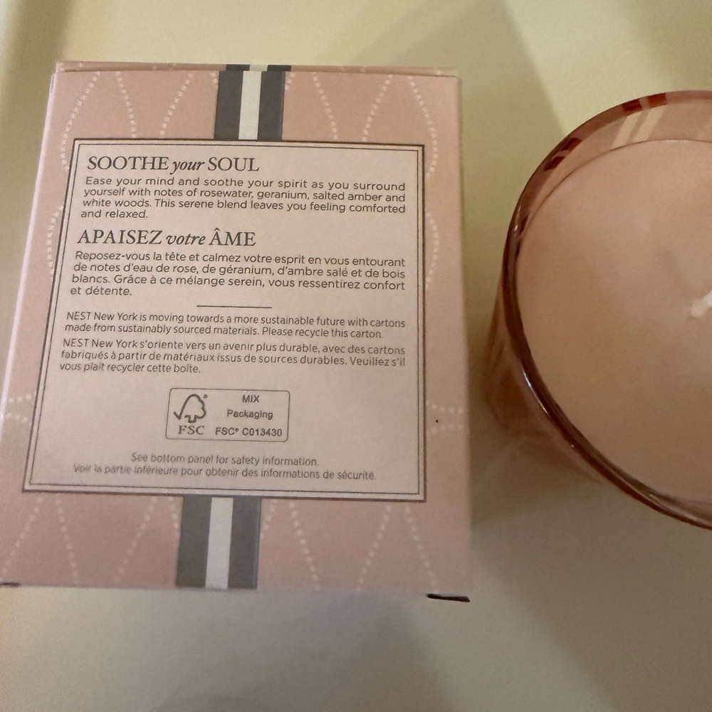 Nest Wellness Candle, Rosewater and Himalayan Salt - Picture 3 of 4